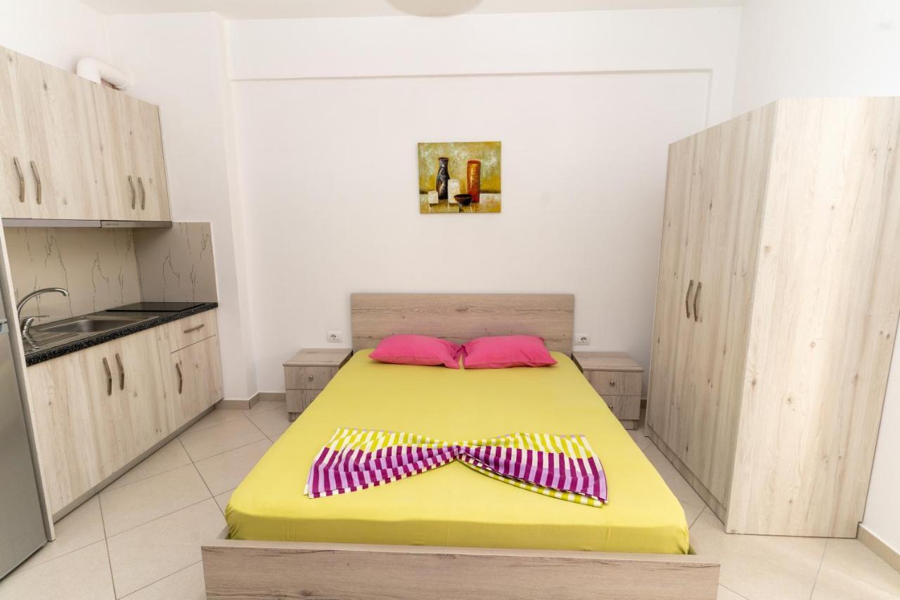 Apartment Sheme's Sarande