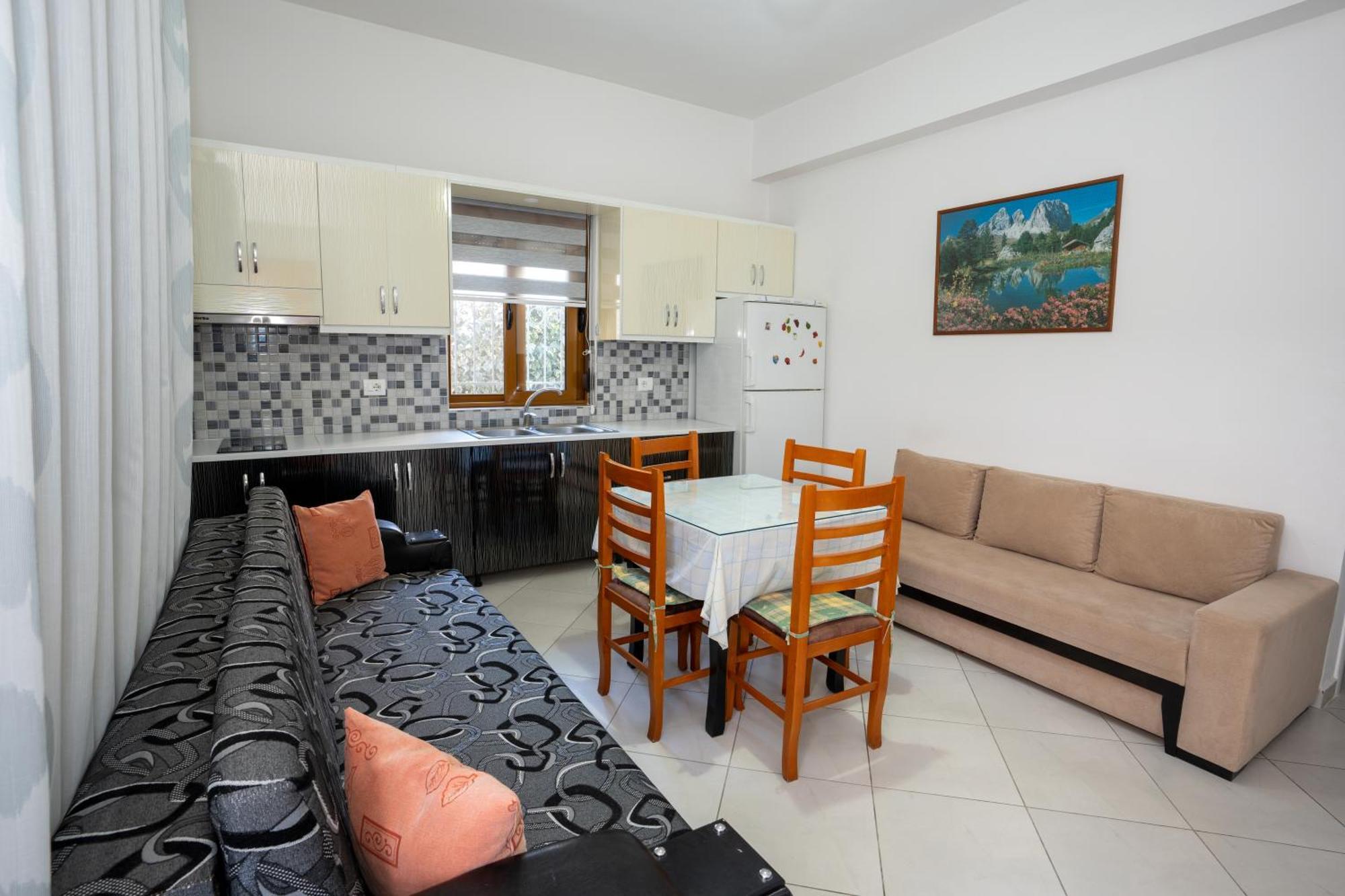Sheme's Apartament Saranda